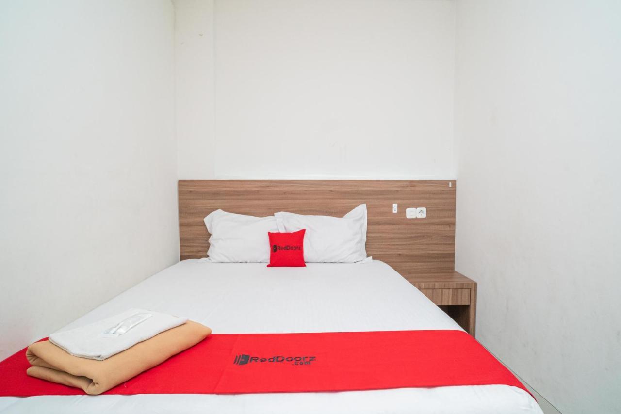 RedDoorz Plus @ Jalan Pemuda Timur Bojonegoro Bagian luar foto
